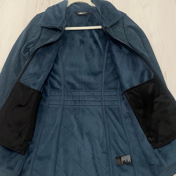 Womens The North Face Green Medium Length Faux Fur Lined
Jacket sz Medium - Picture 3 of 6